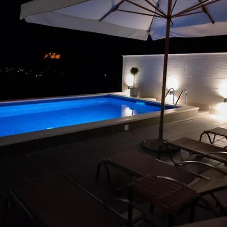 Daire Trogrlic Hvar Town